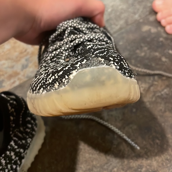 Light up shoes, but don’t know if they work - Picture 8 of 13